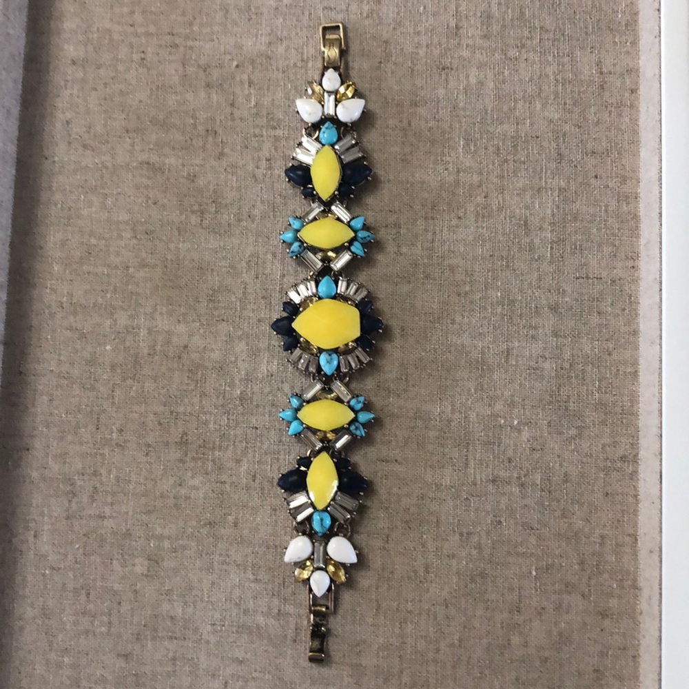 Bracelet